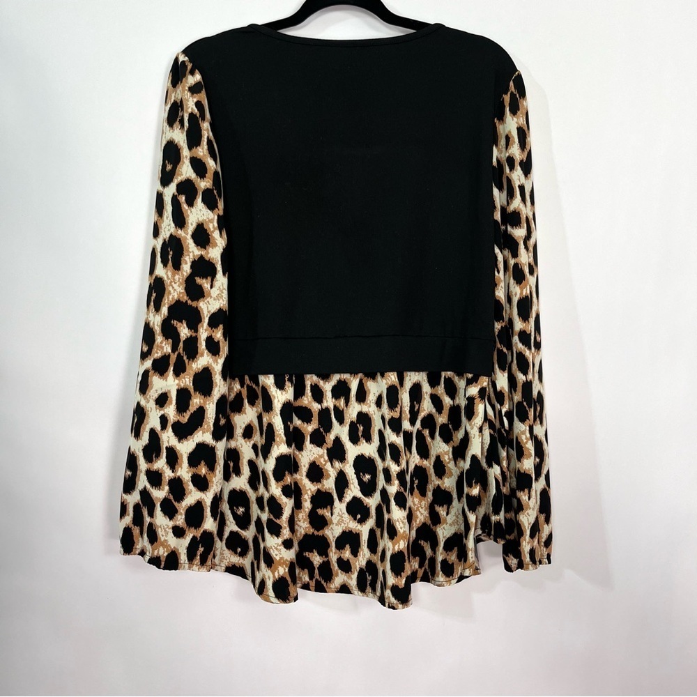 Leopard Cheetah Animal Print On Black Peplum Long Sleeve top sz XL - Picture 2 of 5